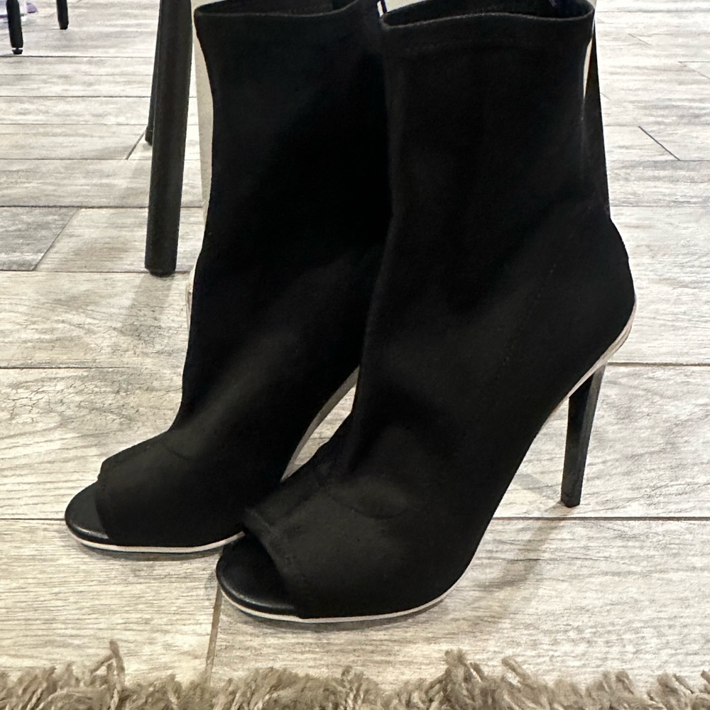 Aldo Black Peep-Toe Heeled Boots